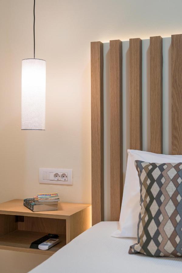Anna Boutique Apartment คาโตดารัตโซ ภายนอก รูปภาพ